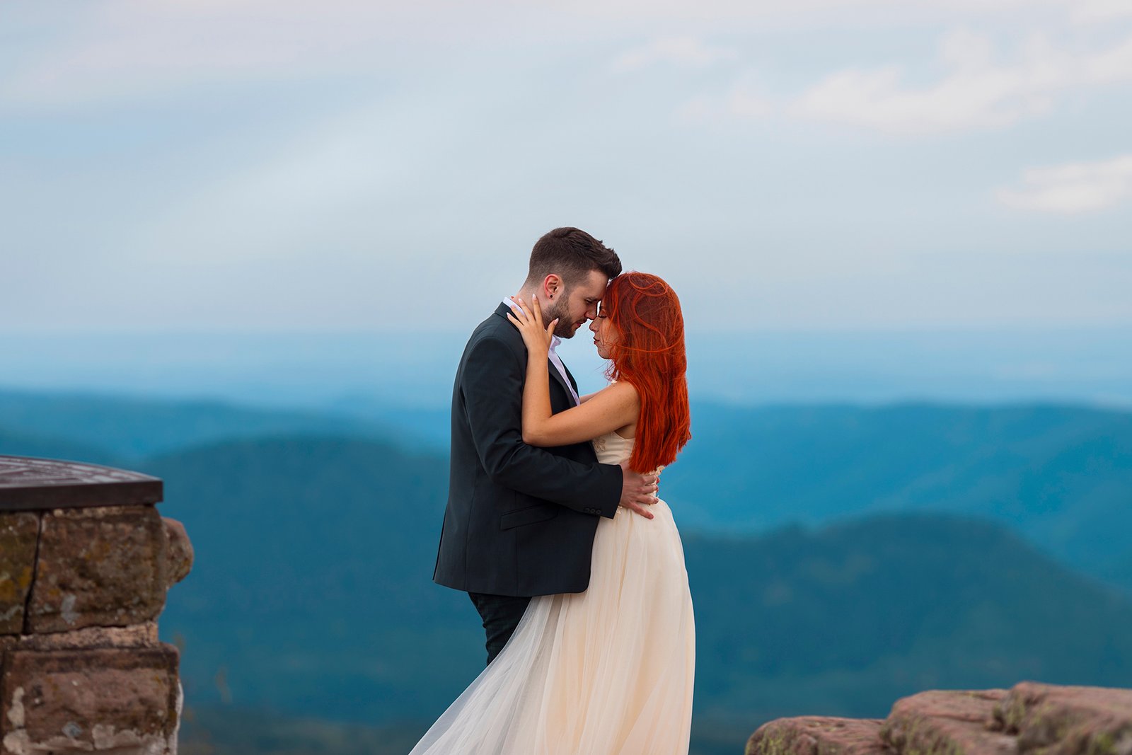 claire romer photographe alsace Moselle couple mariage elopement cérémonie laïque, day after, séance photo grossesse, naissance et bébé
